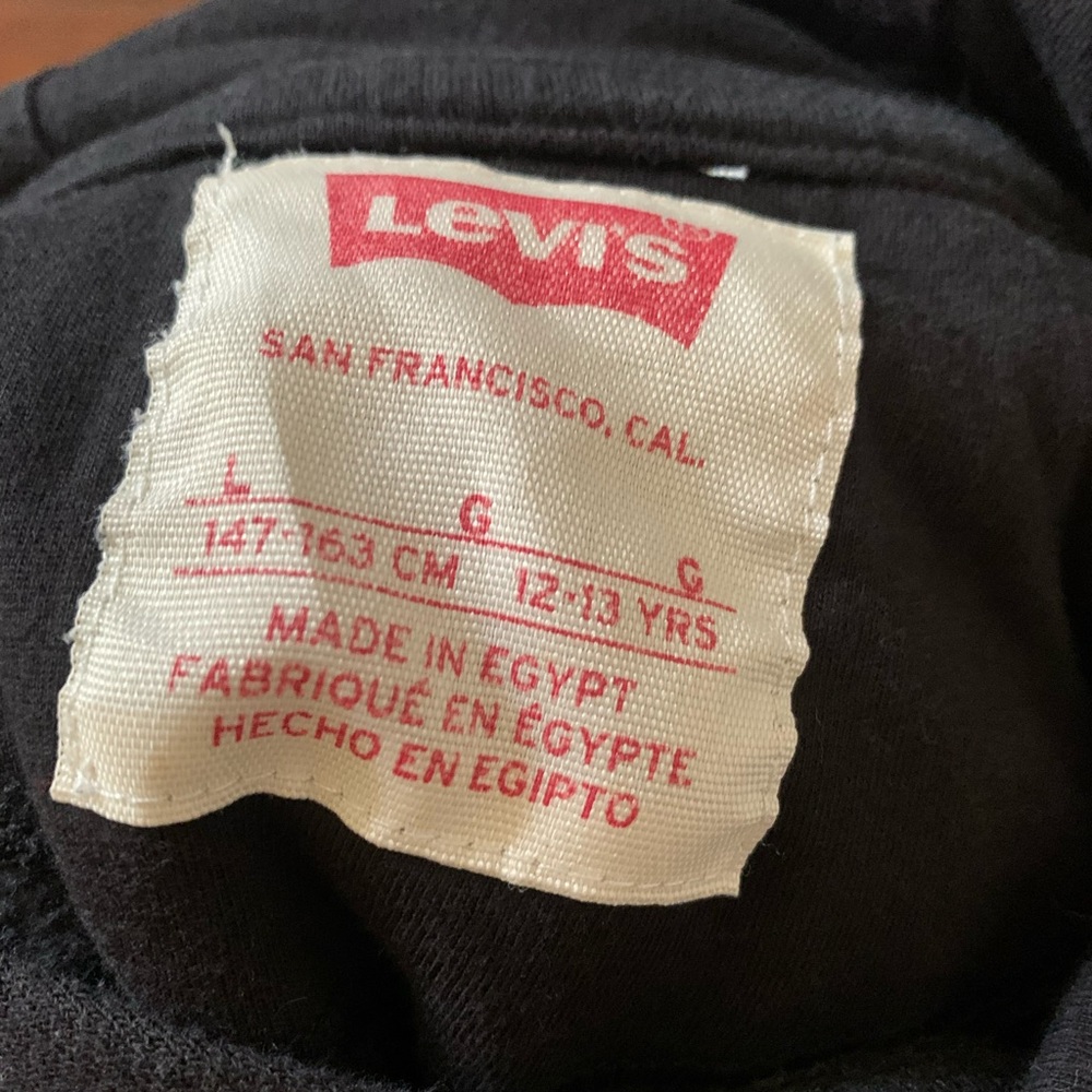 Levi's Big Kids Black Logo Hoodie Size L(12-13)years.used good condition. - Picture 8 of 8